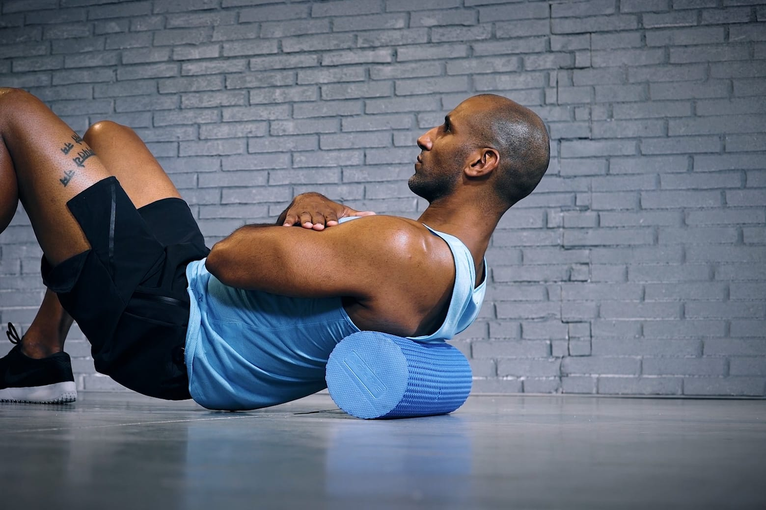 7 Best Foam Roller Exercises for Back and Shoulders