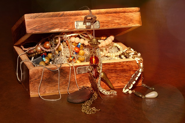 treasure chest, chest, jewellery