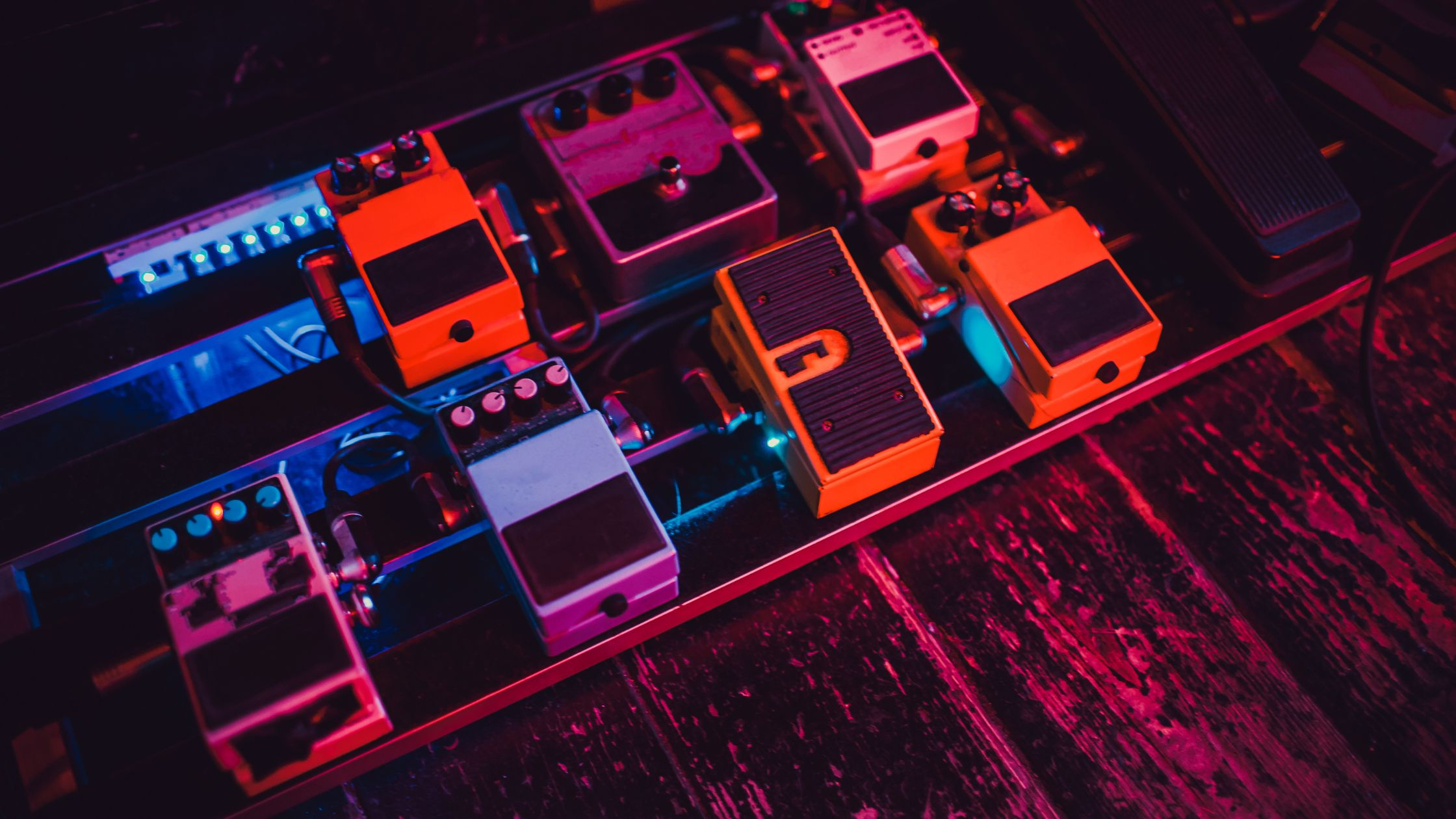 guitar strings and guitar tuners are a great gift for guitar players
