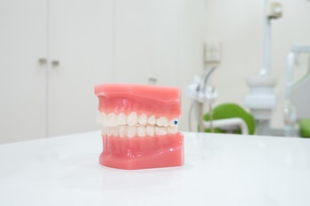 temporary teeth, snap on denture