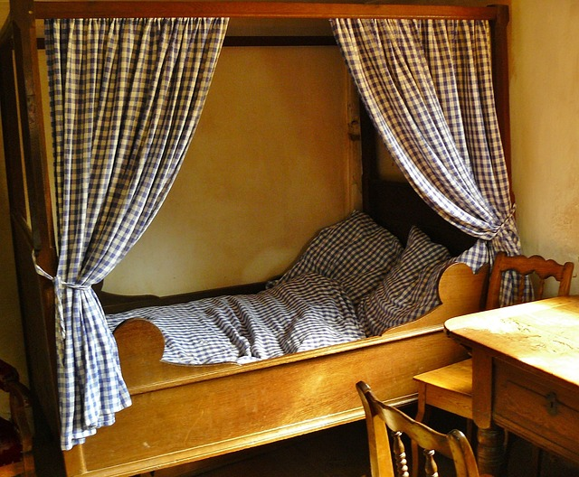 bed, canopy bed, room