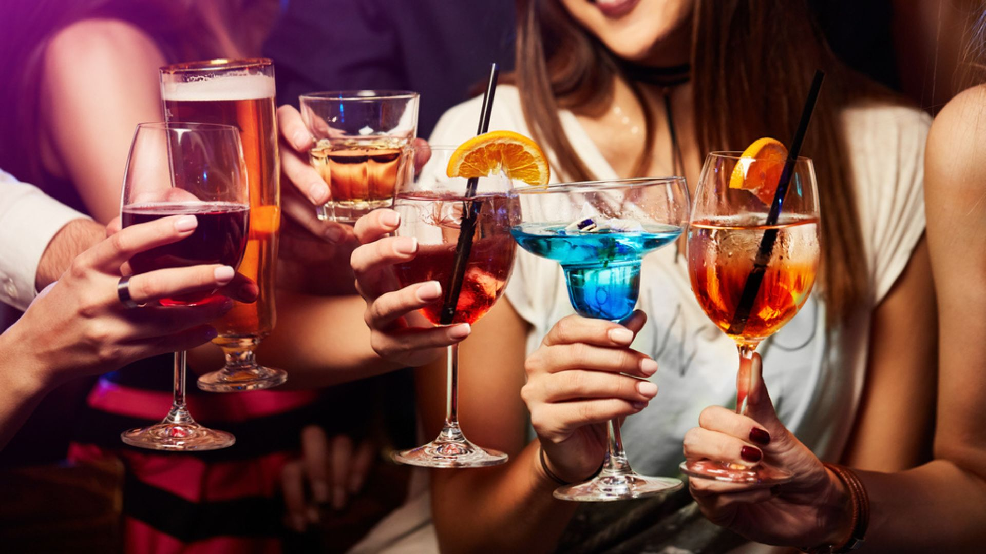 What Are The Misconceptions About Mobile Bar Hire? -