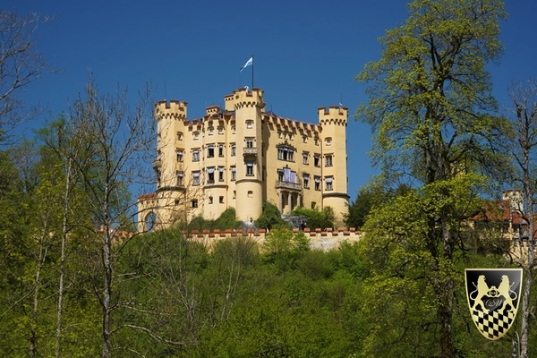Skip the Line Tickets Neuschwanstein: Your Complete 2025 Guide 2 Hohenschwangau castle skip-the-line tickets