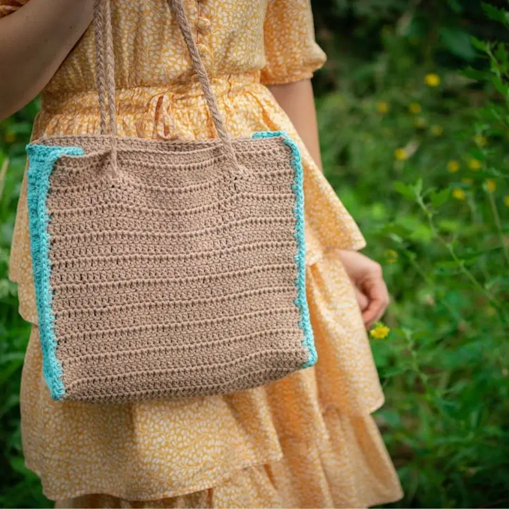 Top 3 Trendy Crochet Bag to Amp Up Your Fashion Game In 2023