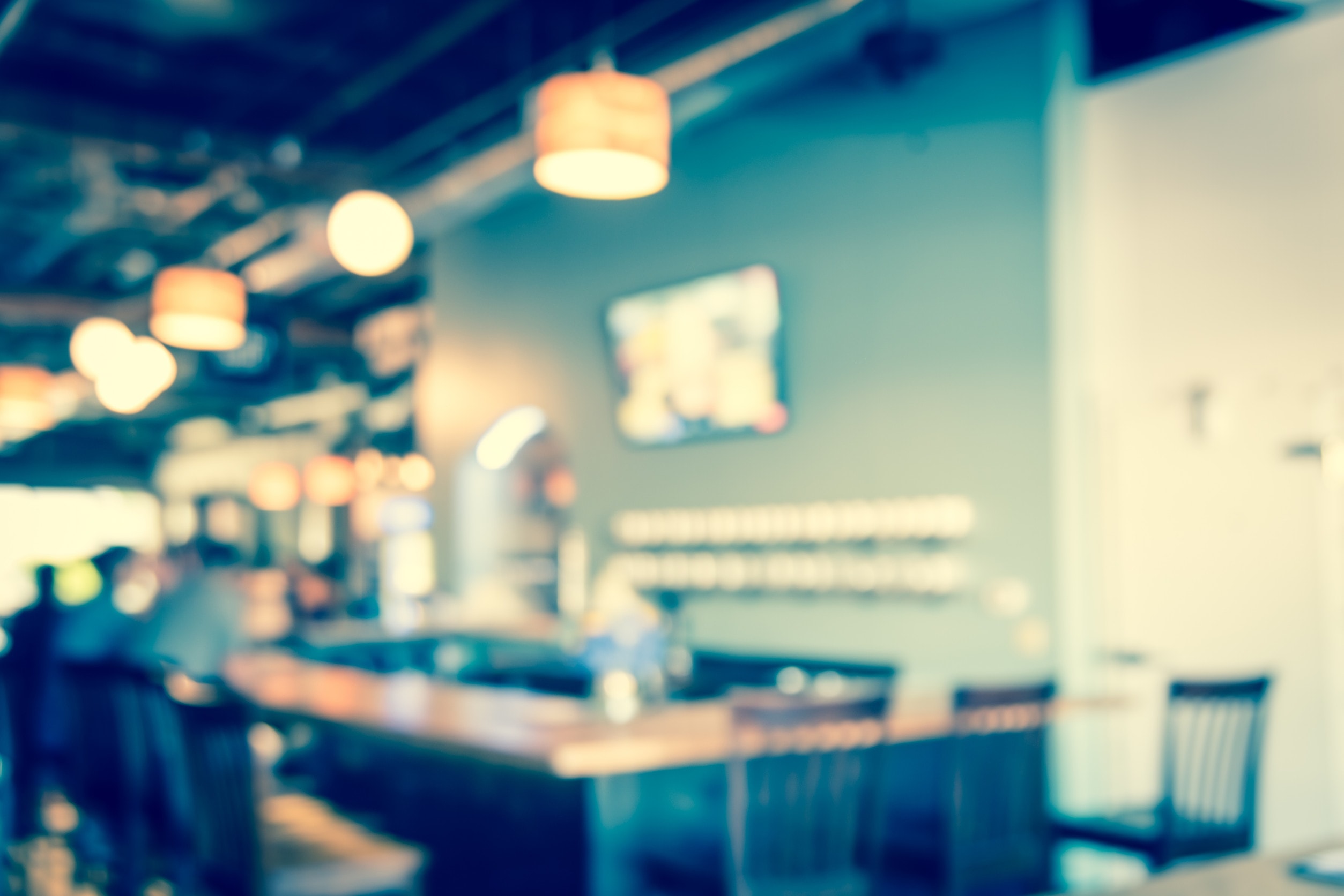 A blurred picture of a restaurant