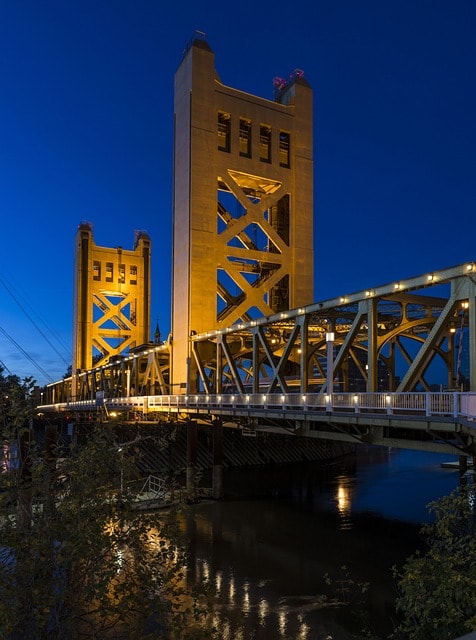 tower bridge, sacramento, yolo county