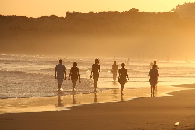 Water and moist sand boost the effectiveness when walking barefoot.