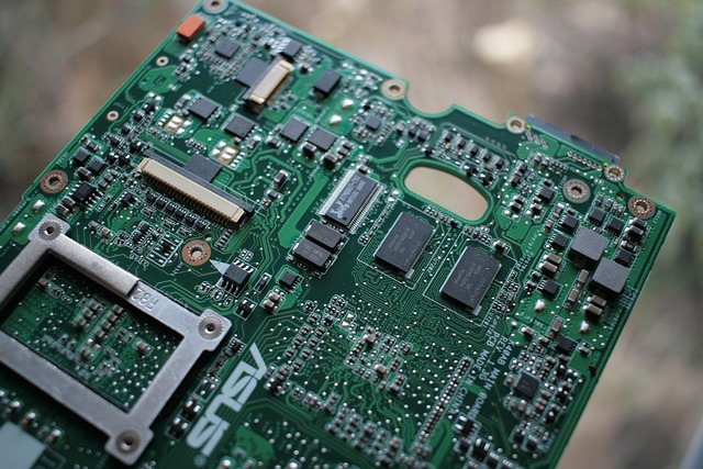hardware, computer chip, circuit board