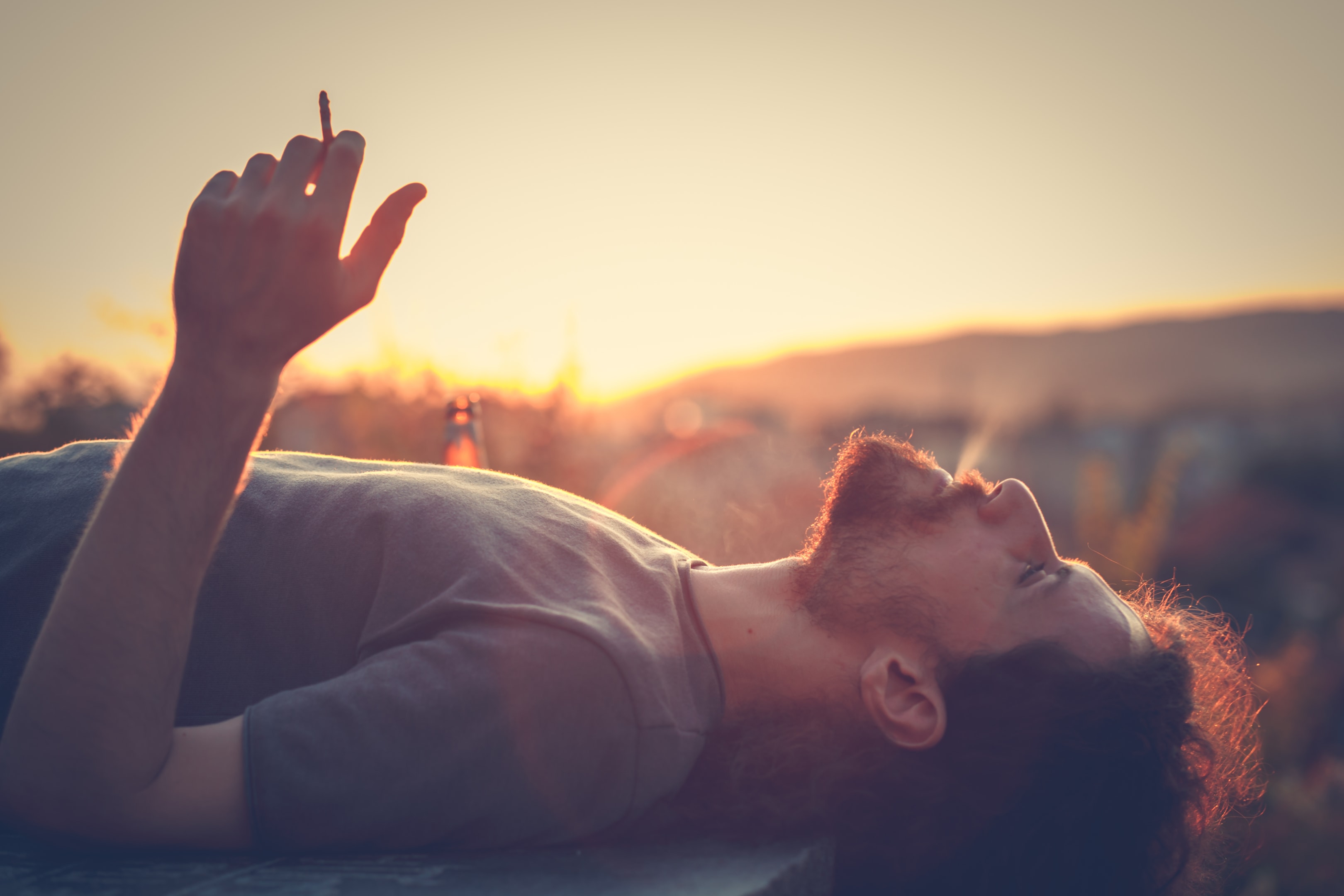 A pre-roll can have various types of strains and effects. If you smoke an indica pre-roll, you might have more sedative effects. Whereas a sativa pre-roll can give you more of an energy boost.