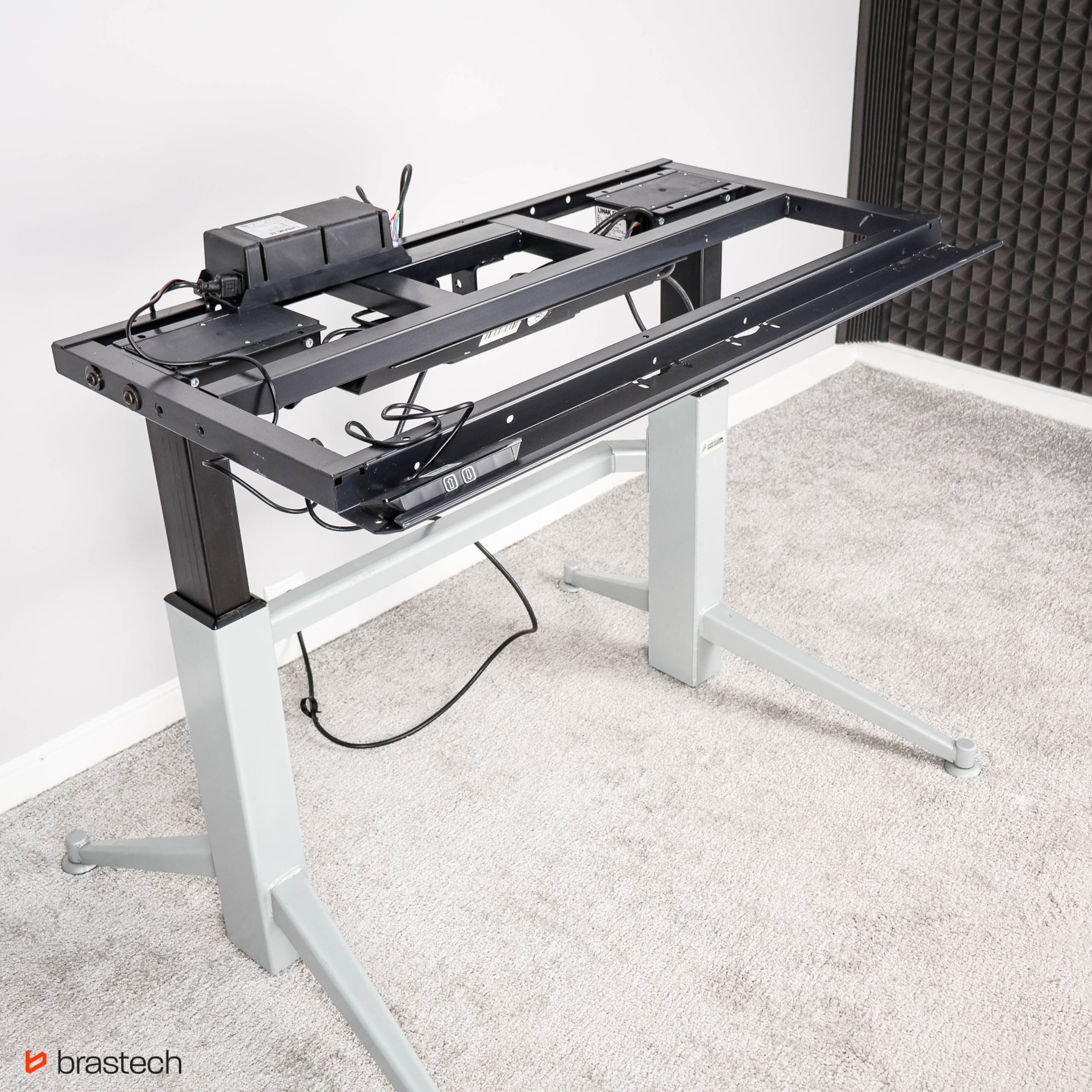 Recenzja biurka Aspa z mechanizmem Linak – biurko elektryczne, które spełni Twoje oczekiwania. 6 Recenzja biurka Aspa z mechanizmem Linak – biurko elektryczne, które spełni Twoje oczekiwania.