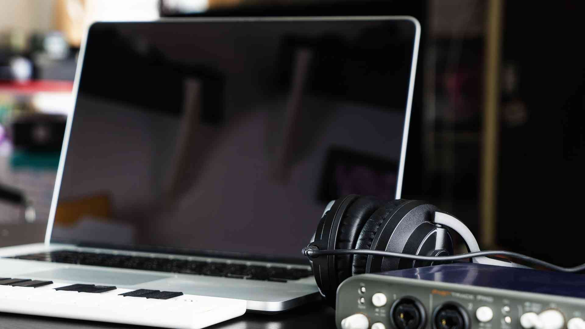 Laptop