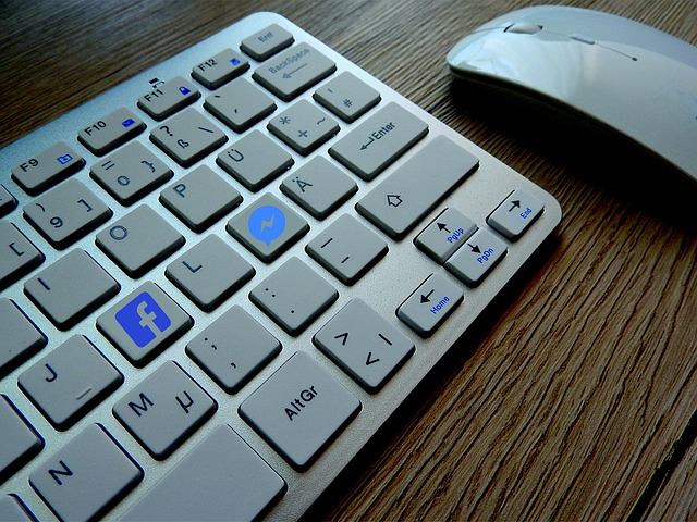 keyboard, facebook, media