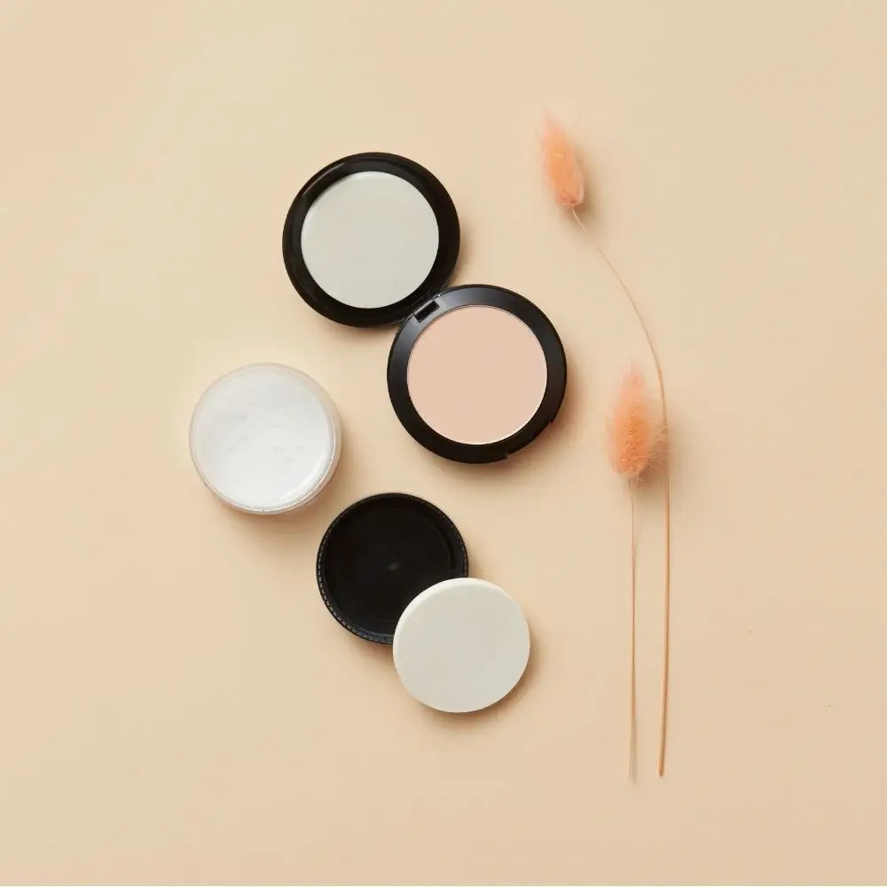 2023 perfect Powder Foundation For Oily Skin | Our top 2 picks