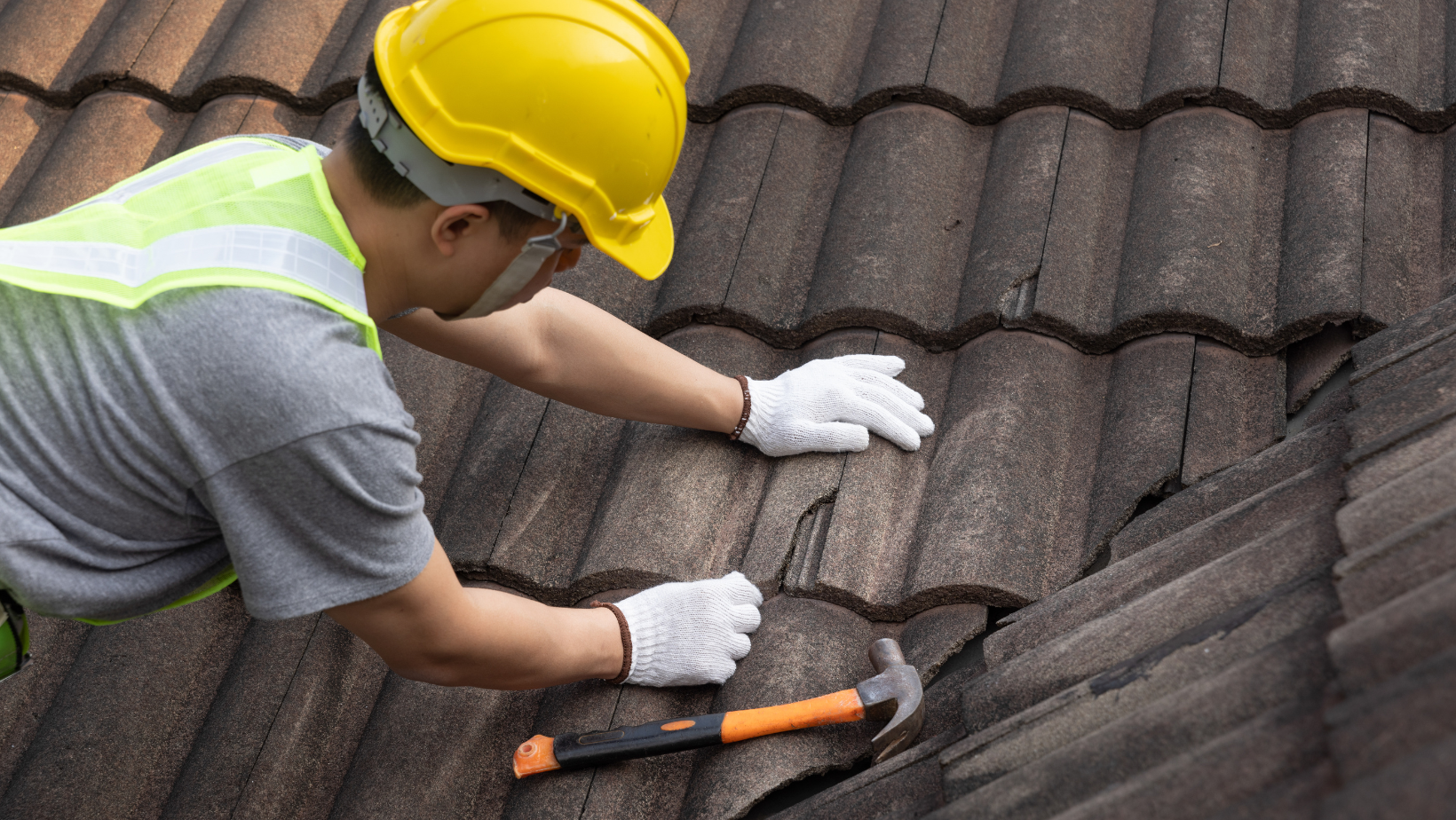 Factors that influence cost of roof replacement