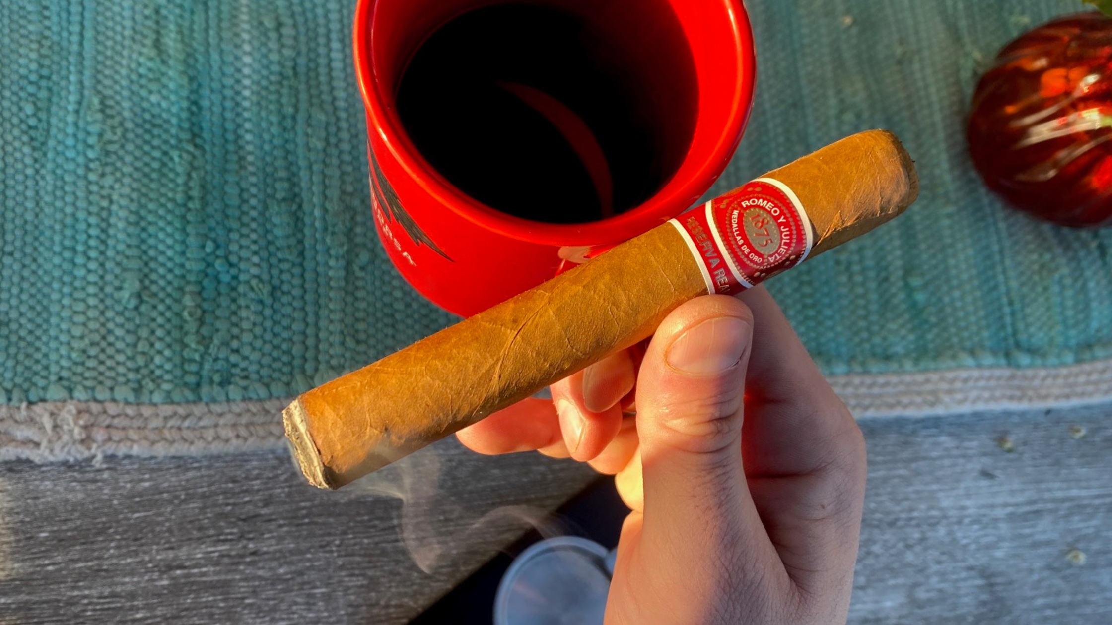 Romeo y Julieta Reserva Real First Third