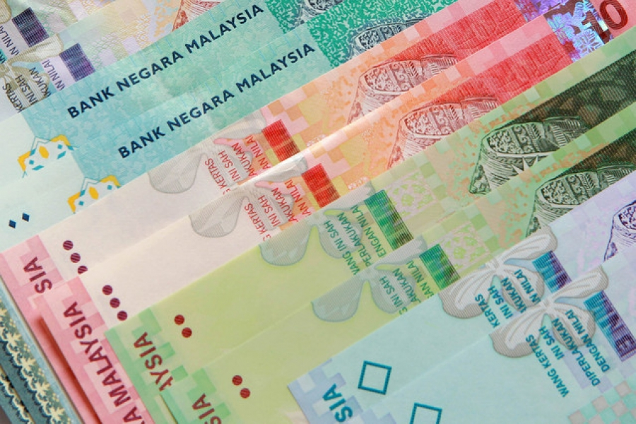 Average pay of Malaysian REA