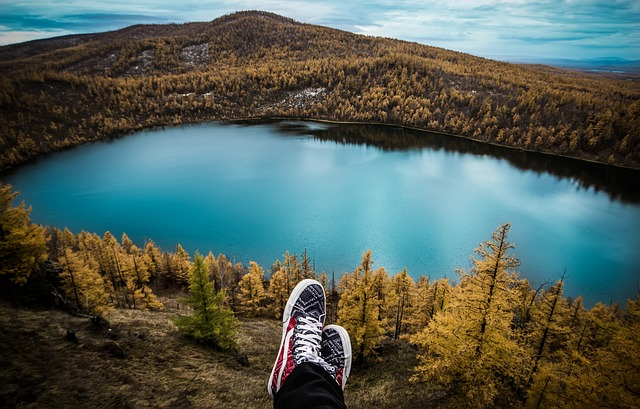 travel, lake, feet