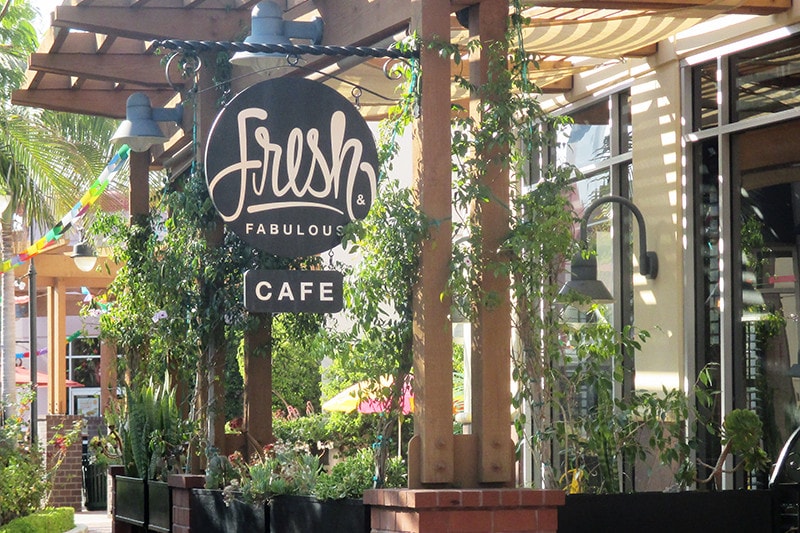 A classic blade sign for the Fresh Fabulous Café in downtown Oxnard, CA.