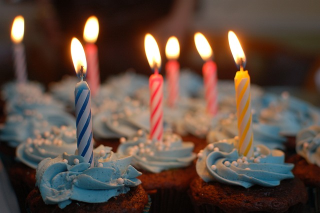 happy birthday, cupcakes, candles