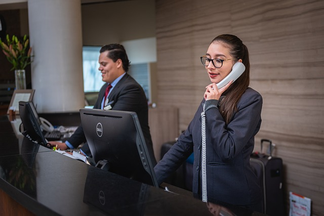 receptionists, phone call, hotel