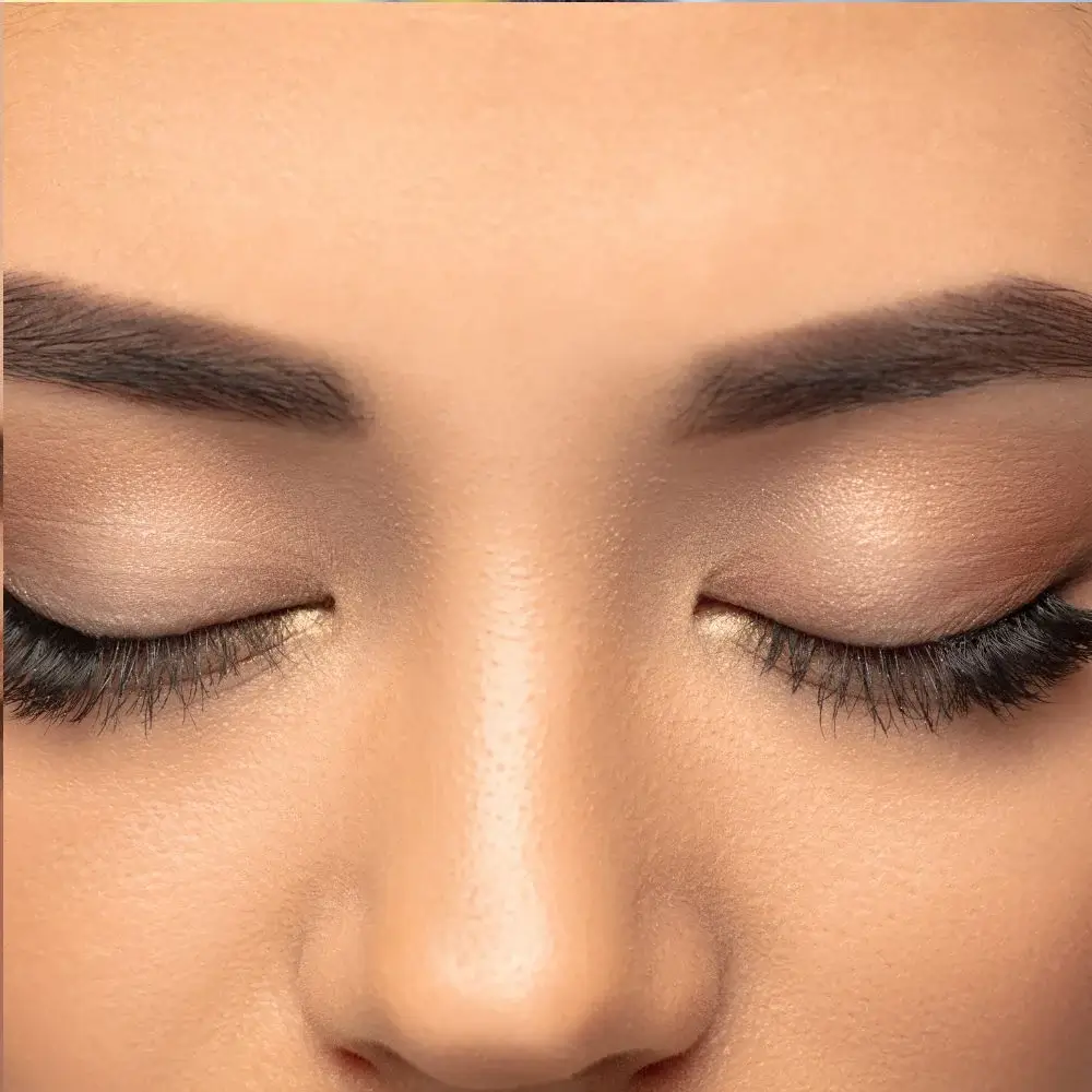 Cat Eye Lashes For An Advanced Look