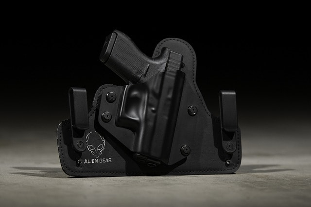 California gun carry laws, holster, gun, pistol, sb2 california