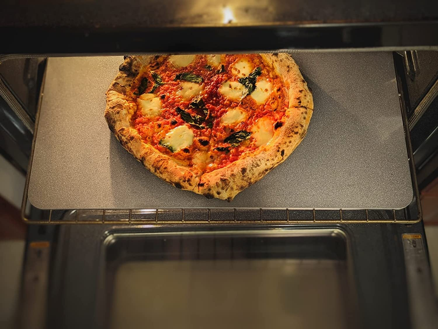 3 Ways Of Cleaning Pizza Steel - Pizza Bien