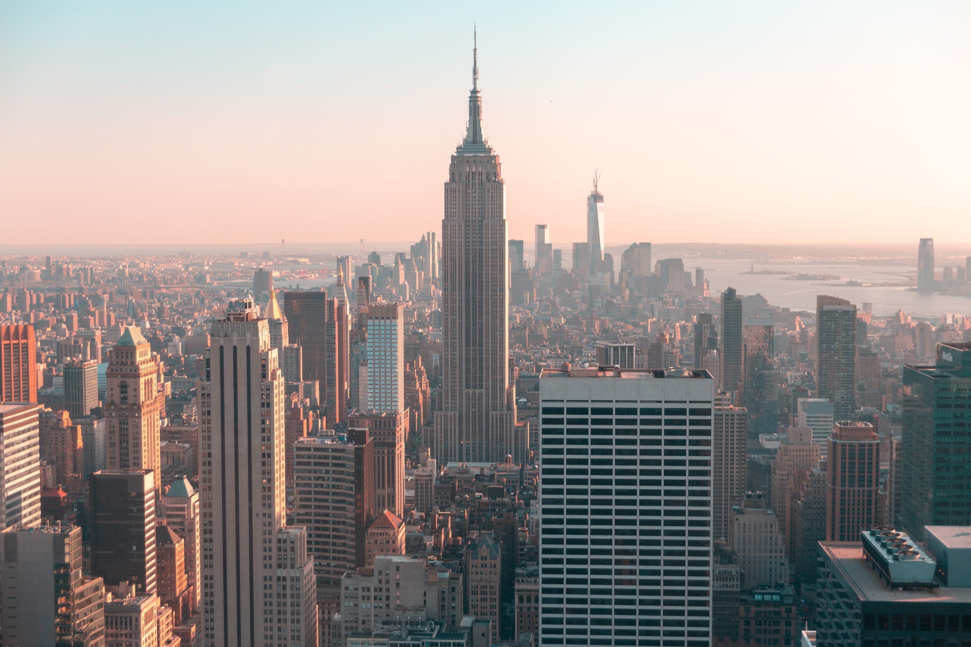 The Empire State Building is on of the architectural wonders of the world | Photo by Roberto Vivancos from Pexels