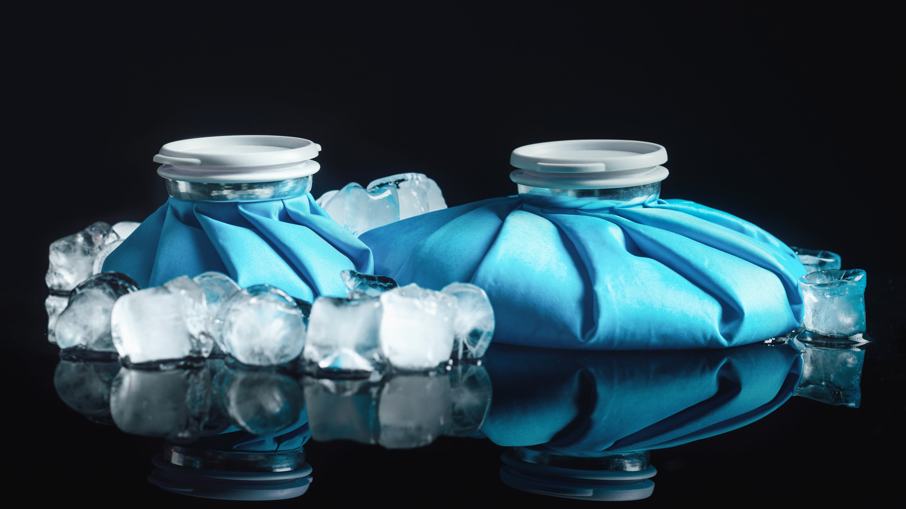 ice packs will be recommended to reduce swelling after undergoing a dental implant procedure