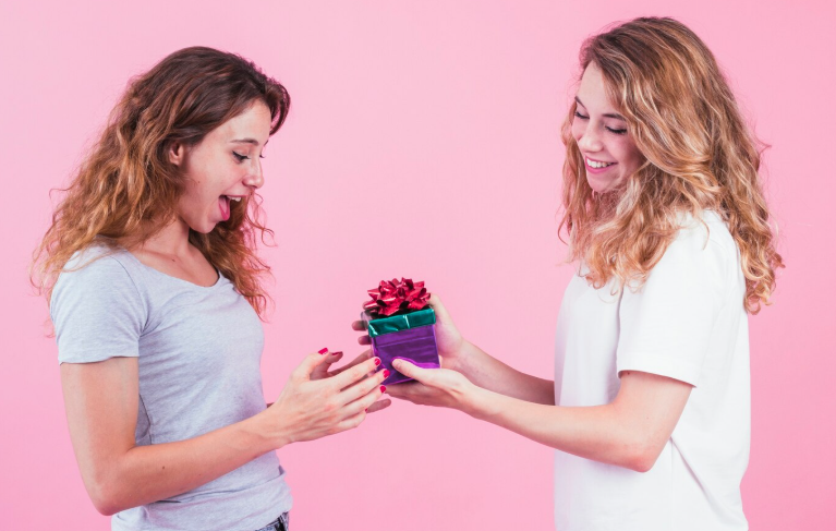 Why Personalized Gifts Make Galentine’s Day Special