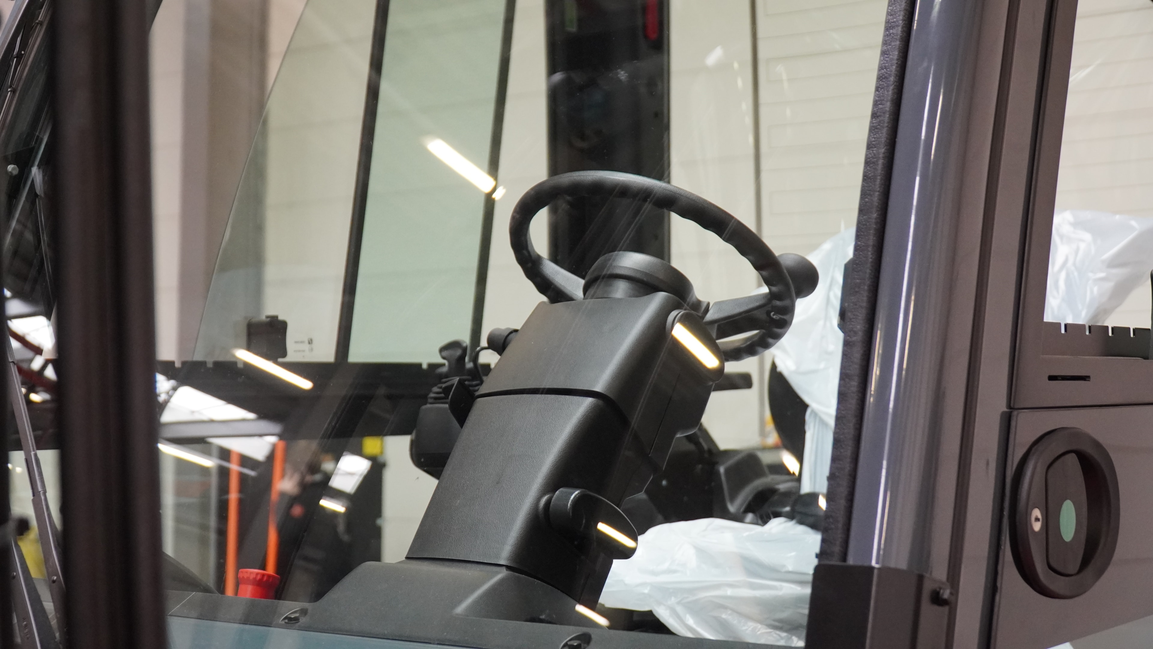 Gabelstapler im öffentlichen Verkehrsraum Innenansicht