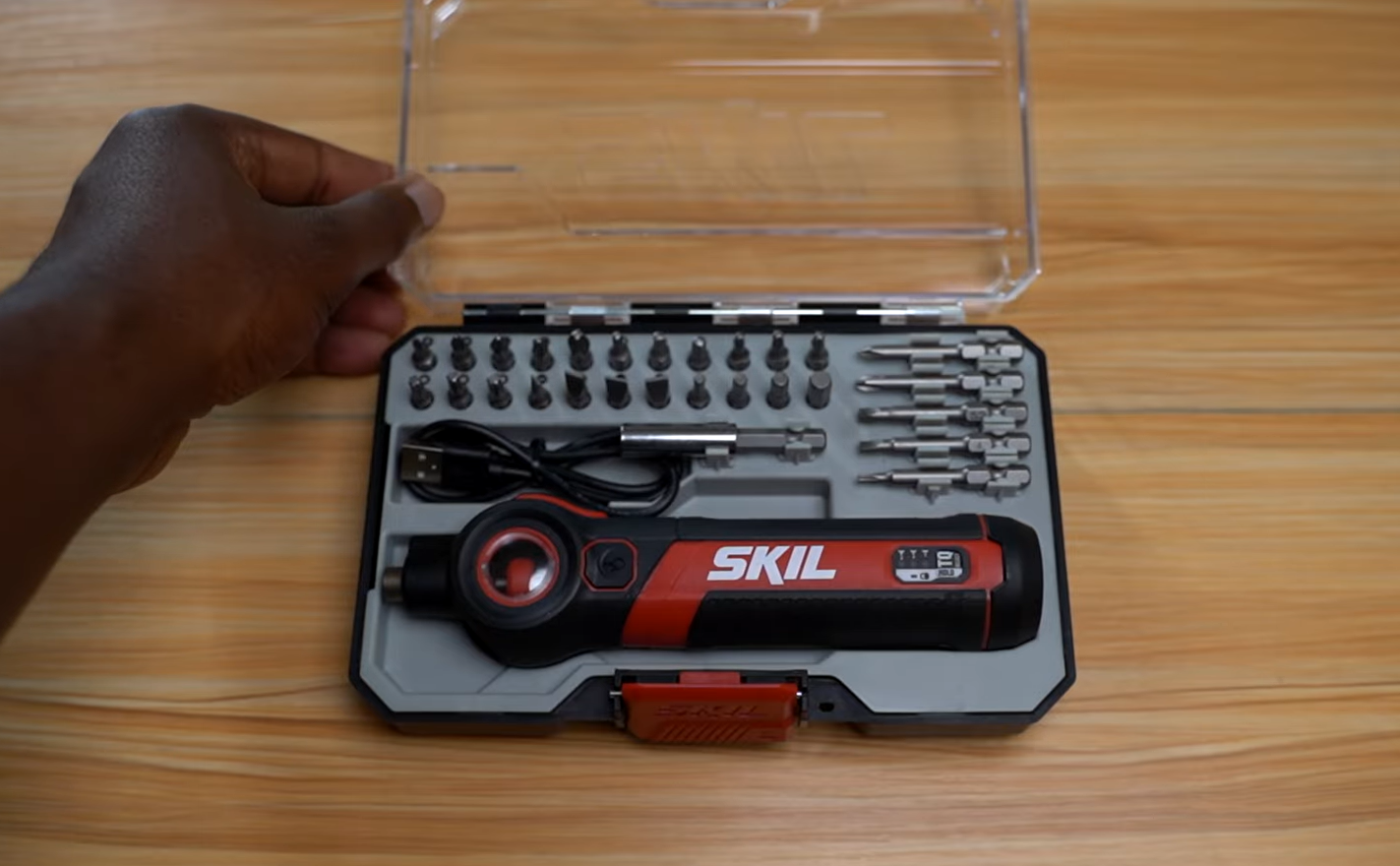 SKIL Twist 2.0 Rechargeable 4V Screwdriver