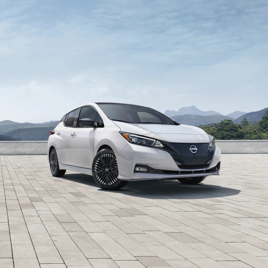 Mike Rezi Nissan collision center, Nissan accident repair Atlanta, Nissan body damage repair Atlanta, certified Nissan collision repair, Atlanta Nissan auto body shop, Nissan dent repair Atlanta, Mike Rezi Nissan service specials, Nissan frame repair Atlanta, fast Nissan collision repair, trusted Nissan repair Atlanta