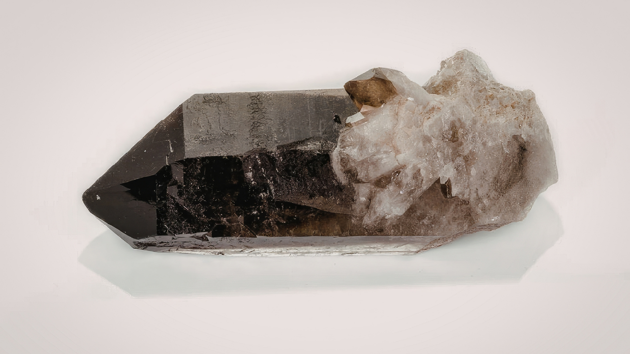 Smoky Quartz healing properties