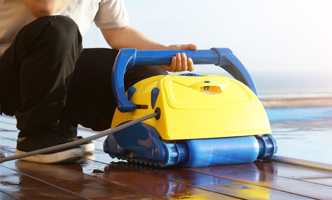 robotic pool cleaners 6/30–52