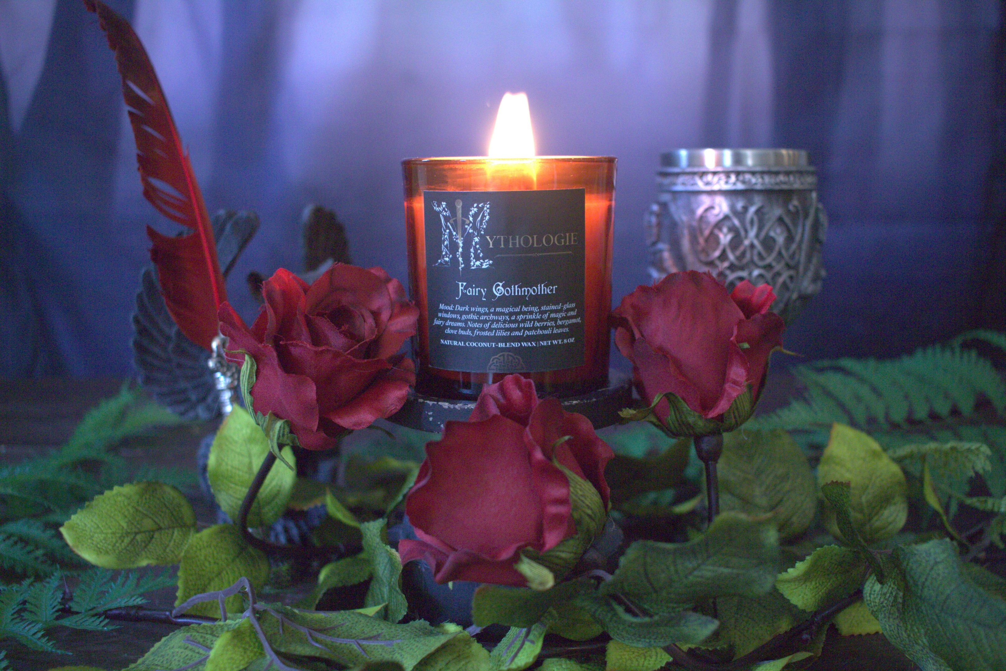 Delicious wild berries, bergamot, clove buds, frosted lilies, and patchouli leaves.