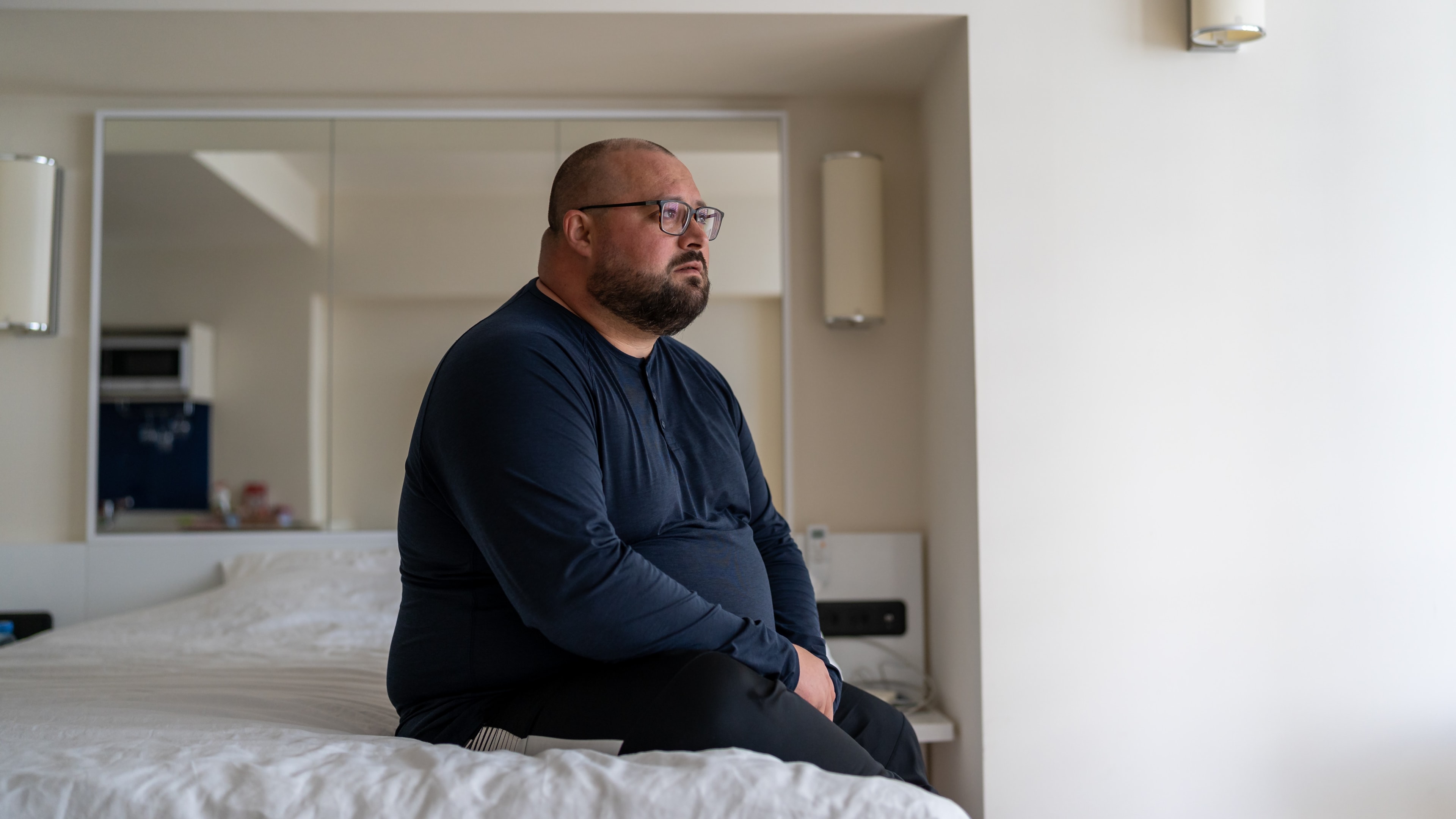 Jakie choroby i zaburzenia hormonalne mogą być ukrytą przyczyną problemów z utratą wagi?