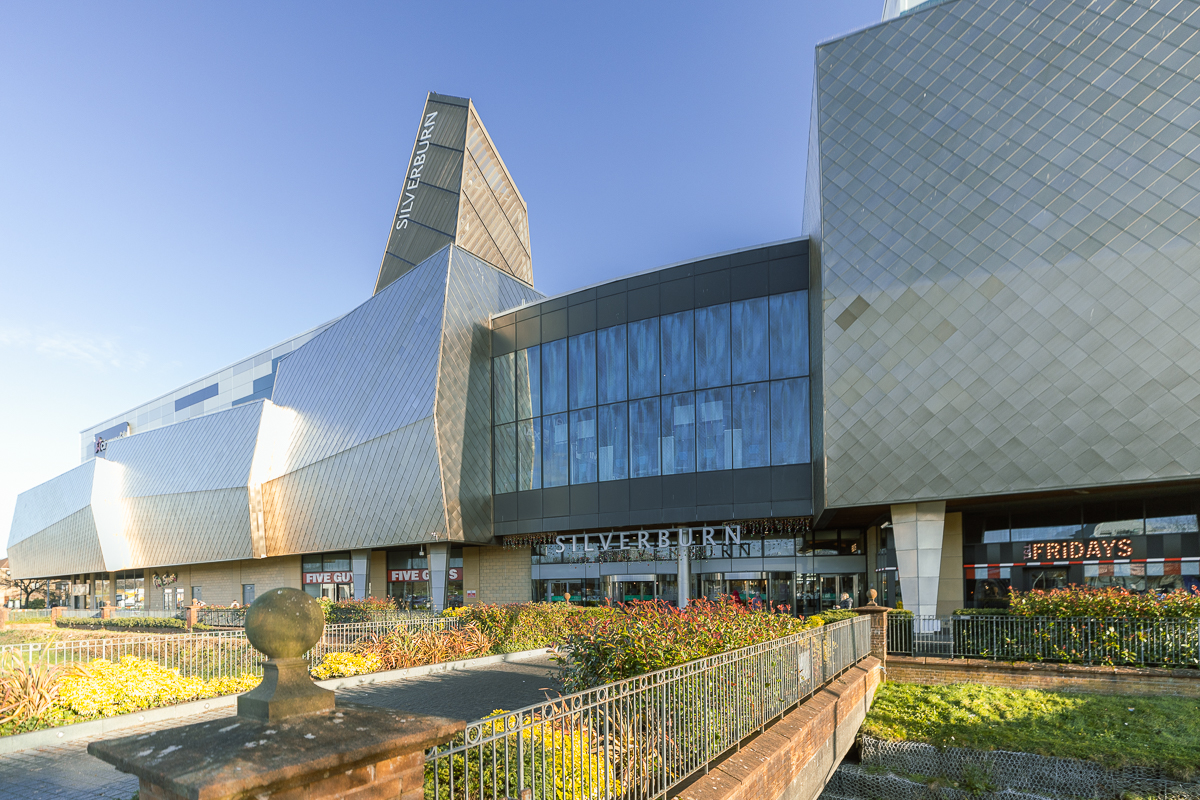 Silverburn Shopping centre, close to new homes at Pollokshaws Living 