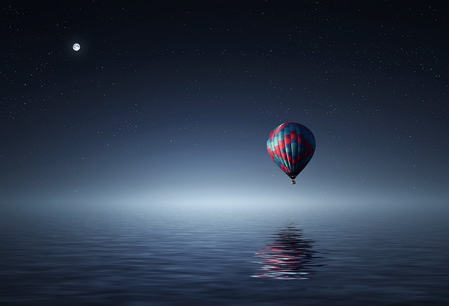 hot air balloon, lake, balloon