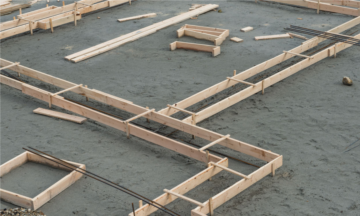Wooden frame for concrete molds