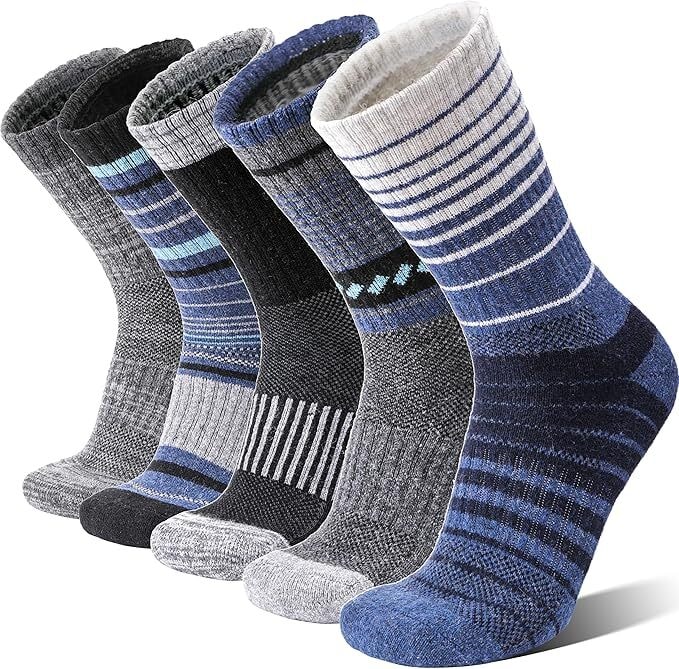 Best Thermal Socks: Your Ultimate Guide to Toasty Warm Feet!