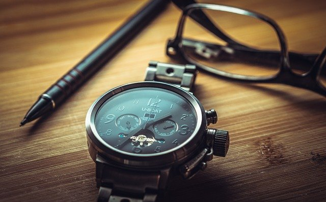 Changer la pile d'une montre