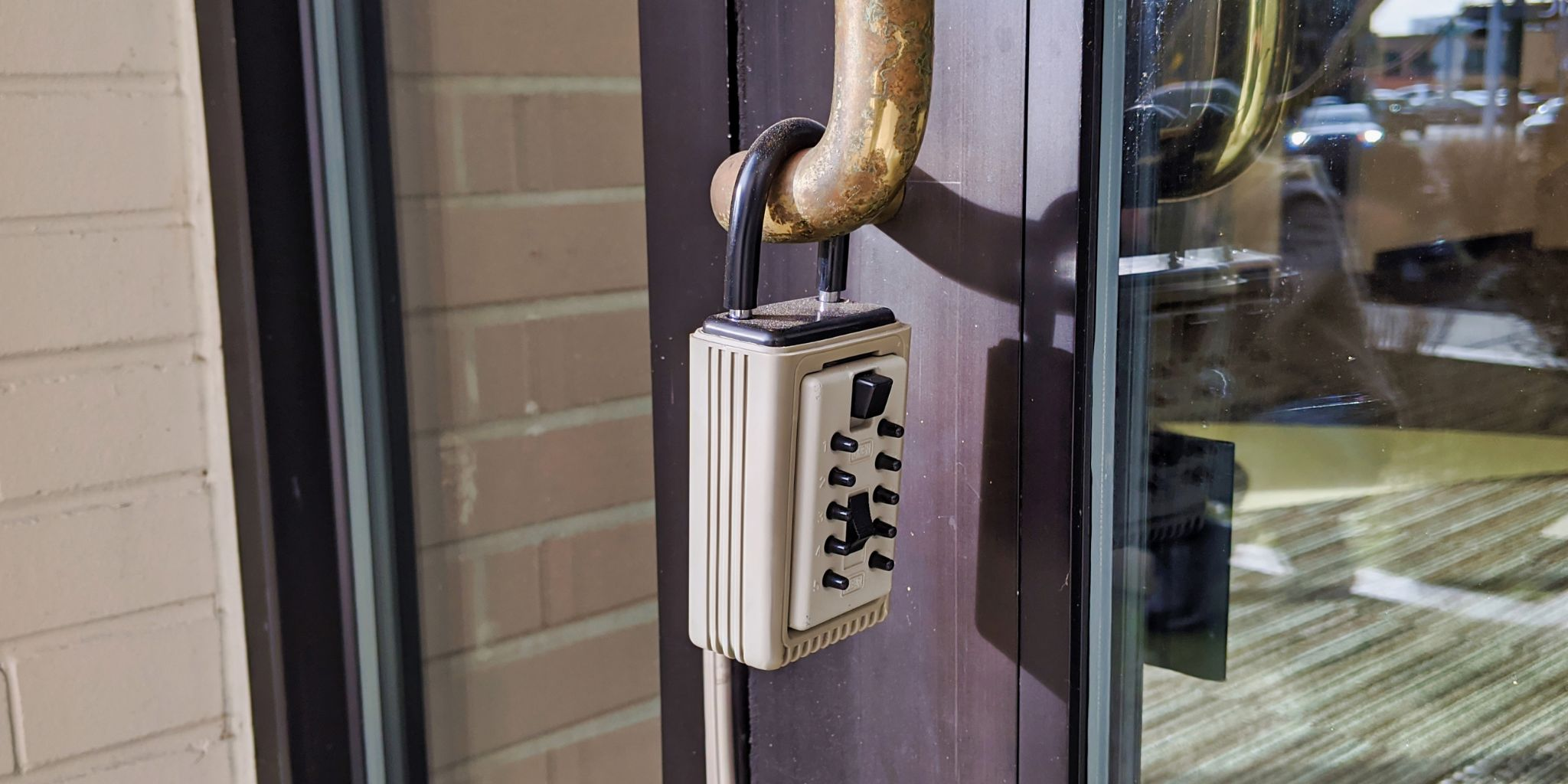 Key Lock Boxes & Safes