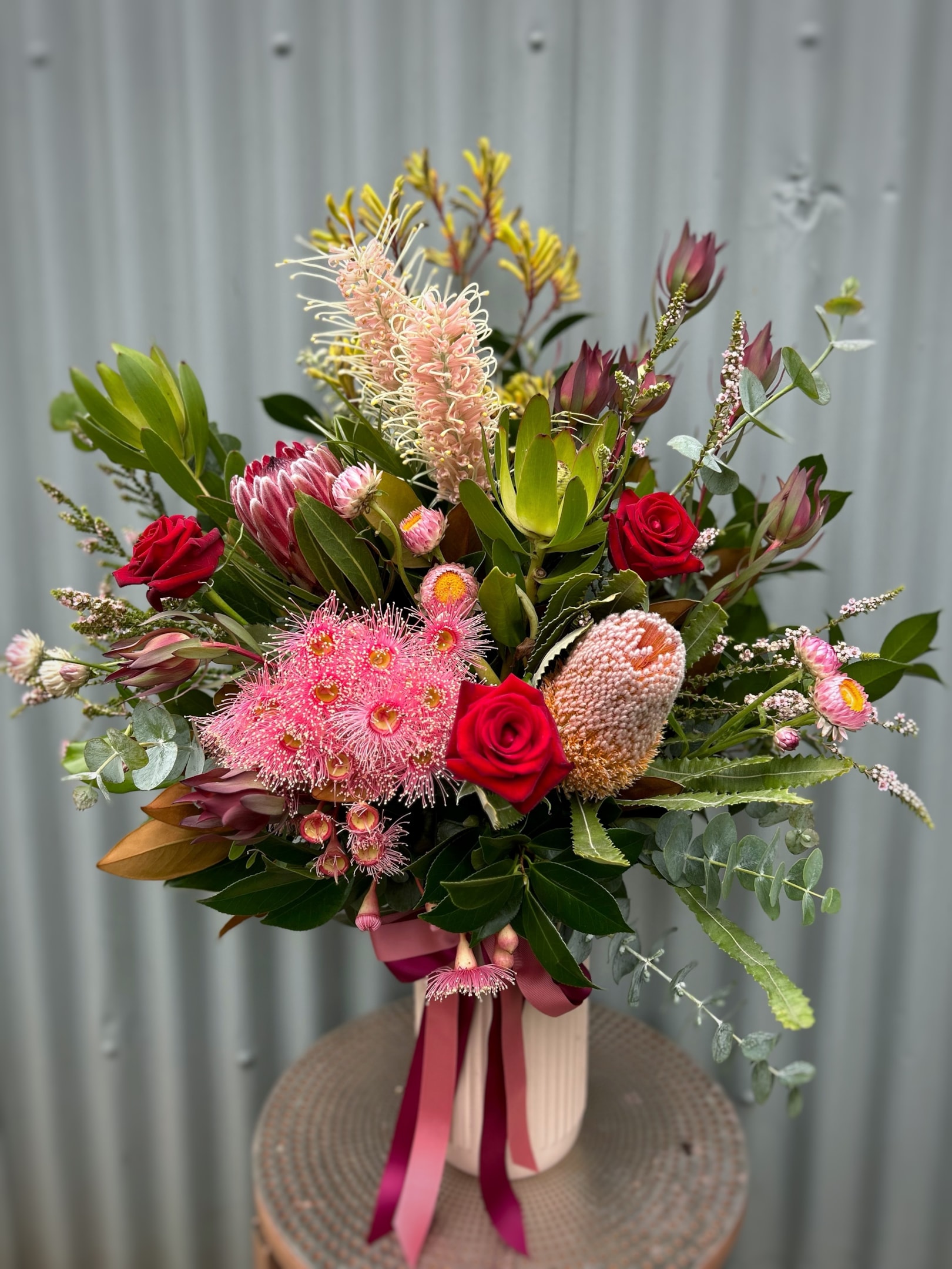 flower arrangements, multiple blooms, smaller flowers, flowers, arrangements,australia, petals, 
