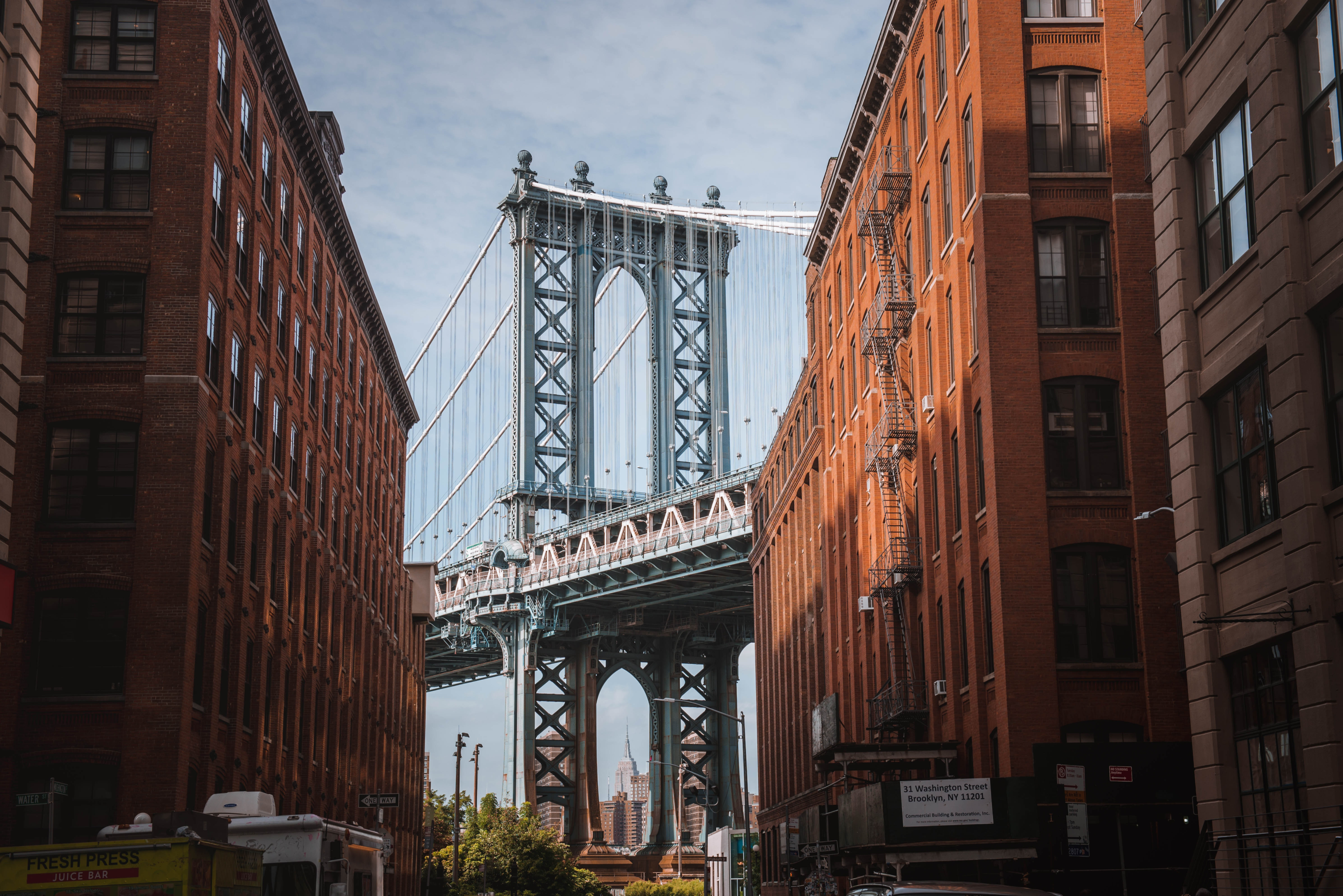 The Manhattan Bridge is one of the iconic architectural works in the United States of America | Photo by Mario Cuadros from Pexels