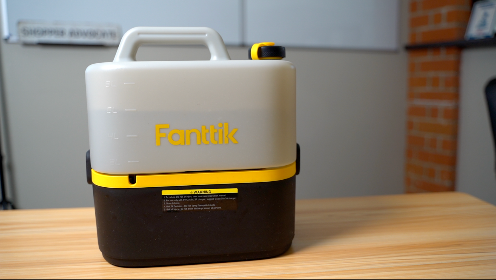 Fanttik NB10 portable pressure washer