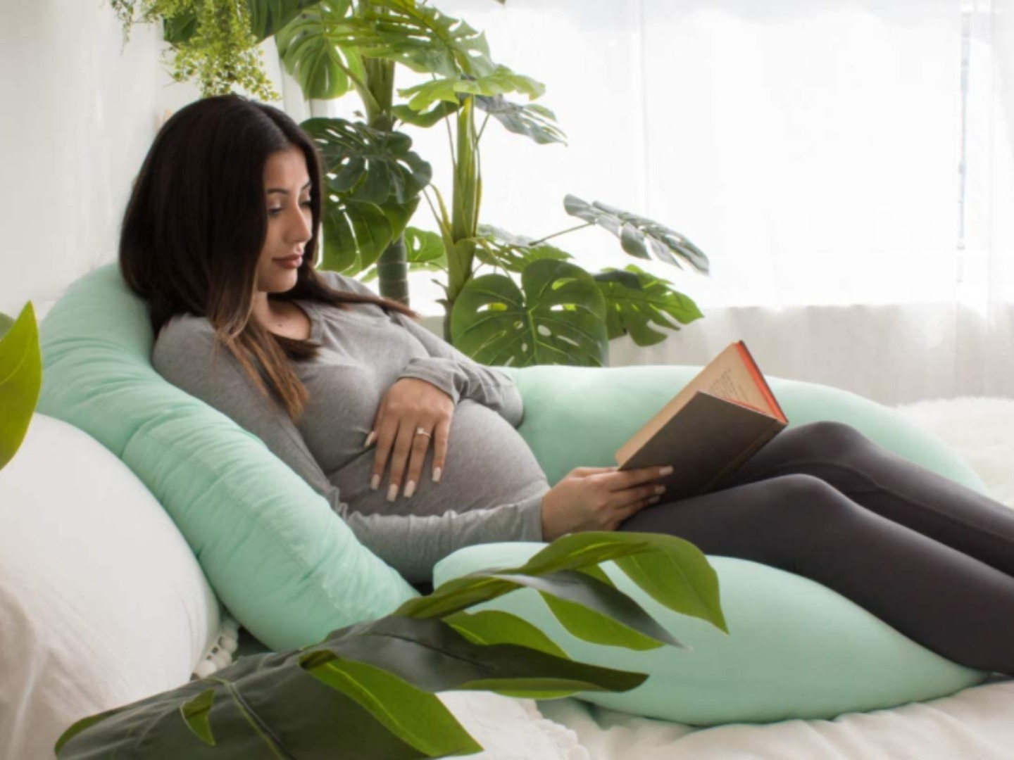 maternity pillow, shaped body pillow
