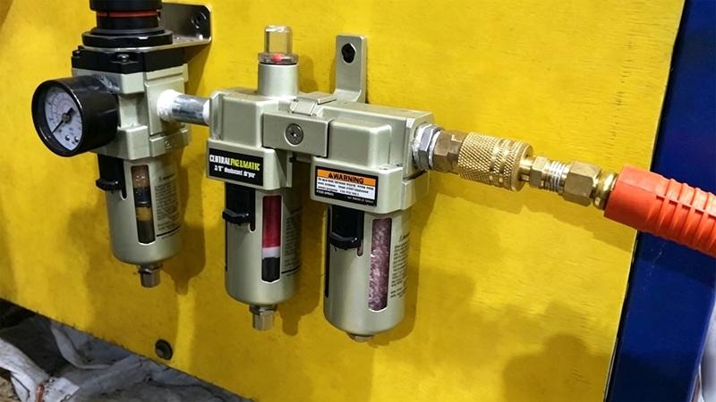 How to Choose the Right Moisture Trap for Your Needs