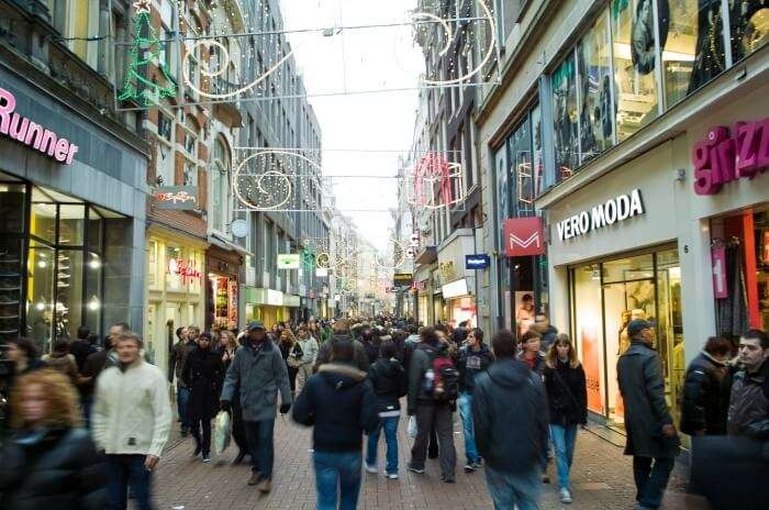 People shopping in the Netherlands