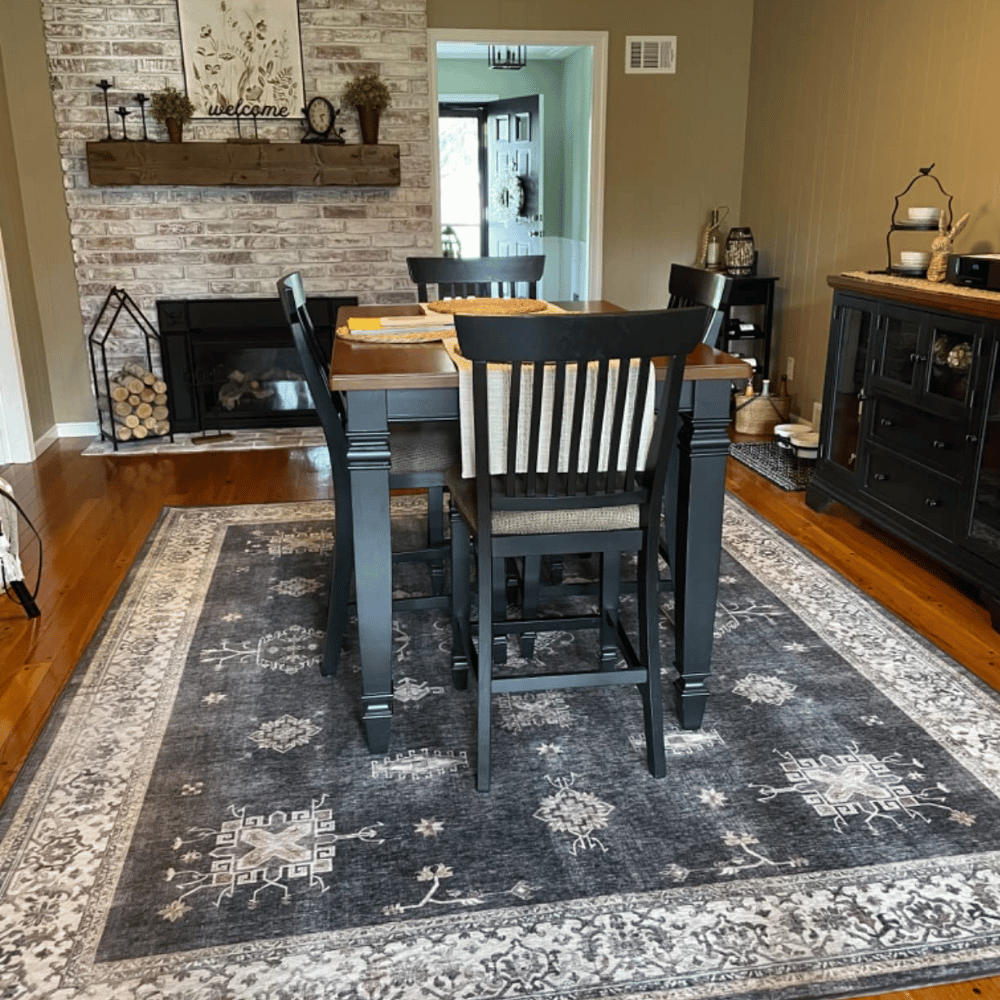 Docorating Dining Room with Ruggable Rug